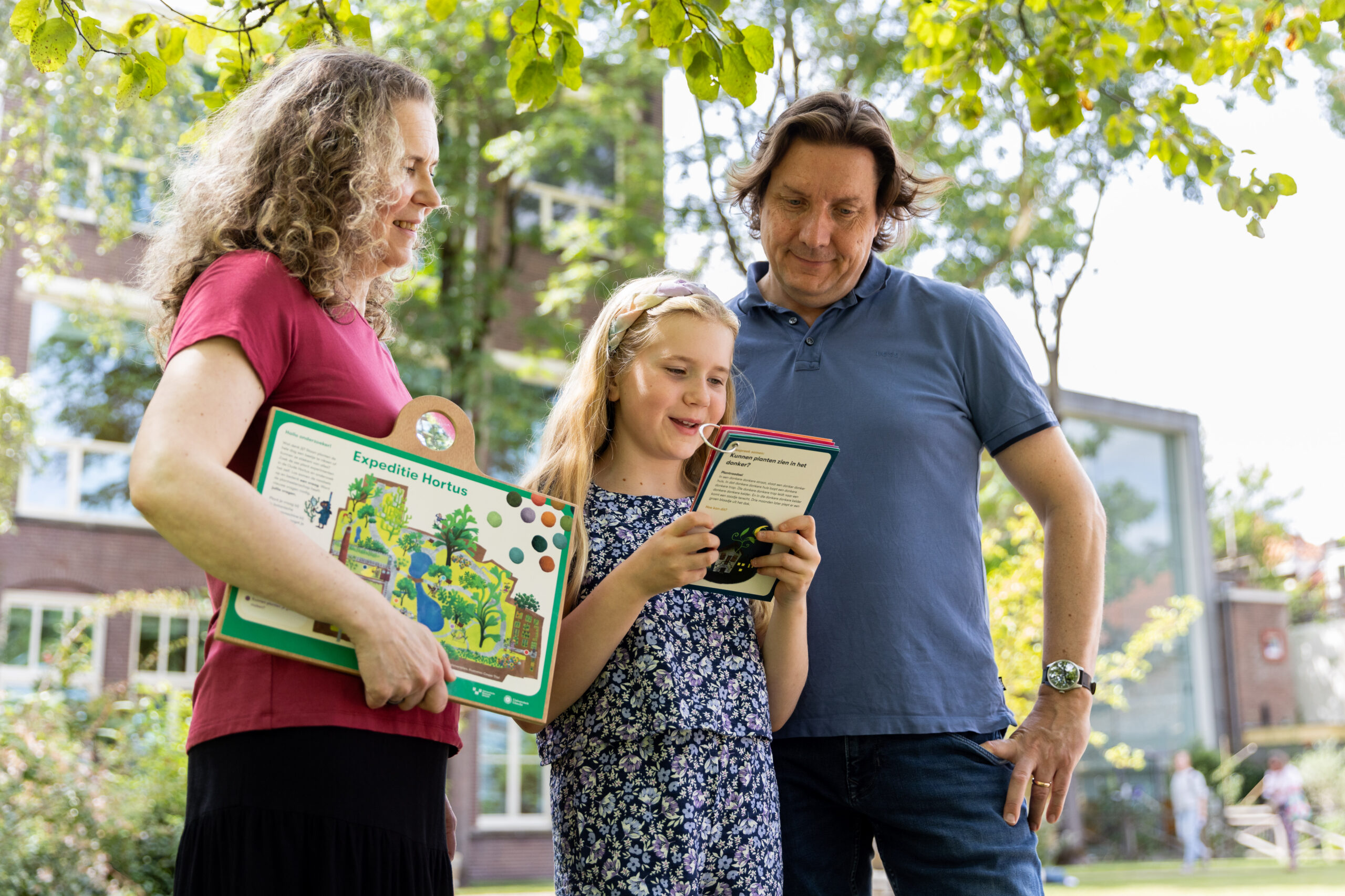 Familie tijdens Expeditie Hortus